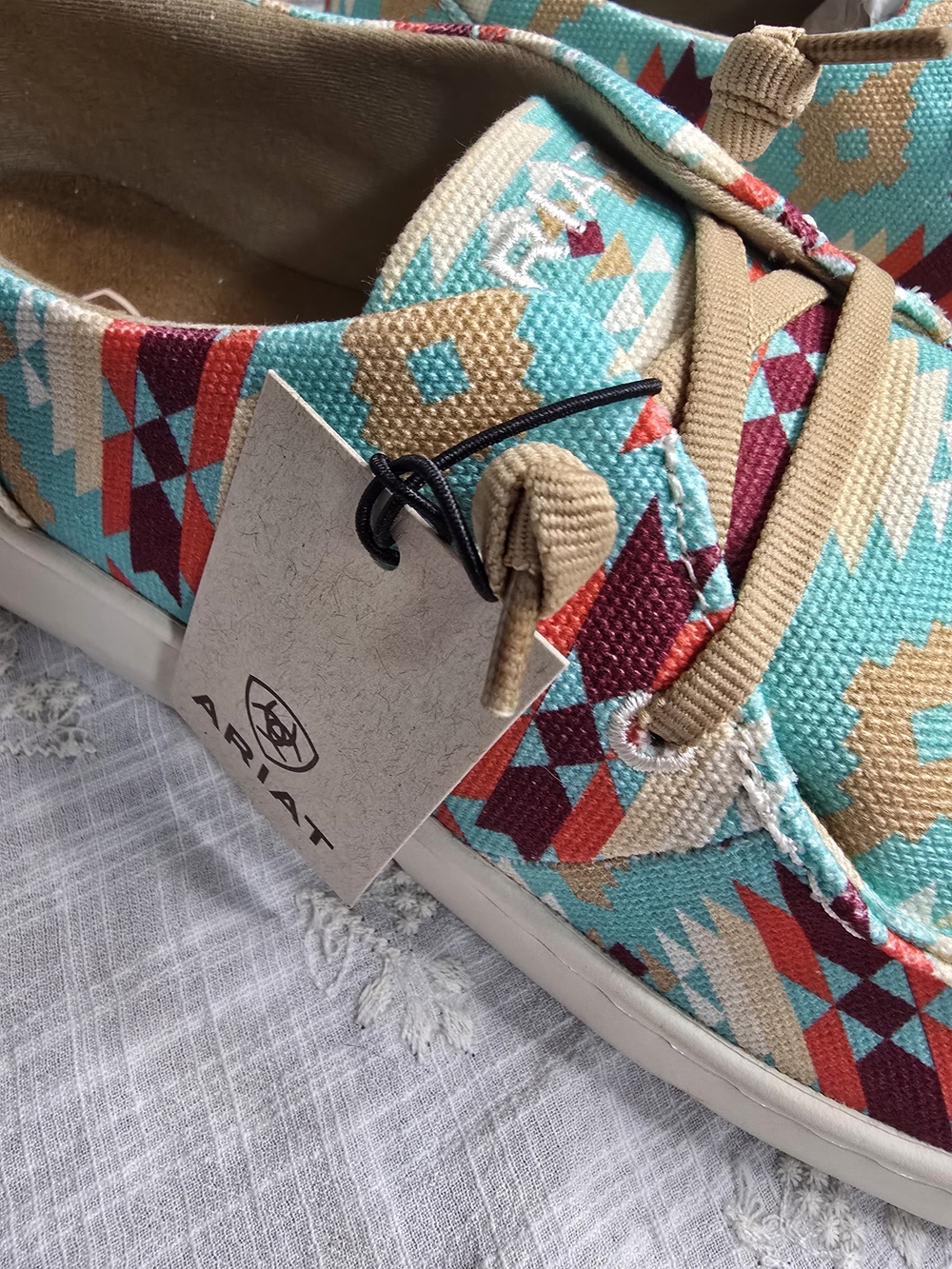 Ariat Turquoise Aztec Pattern Hilo - Picture 4 of 5